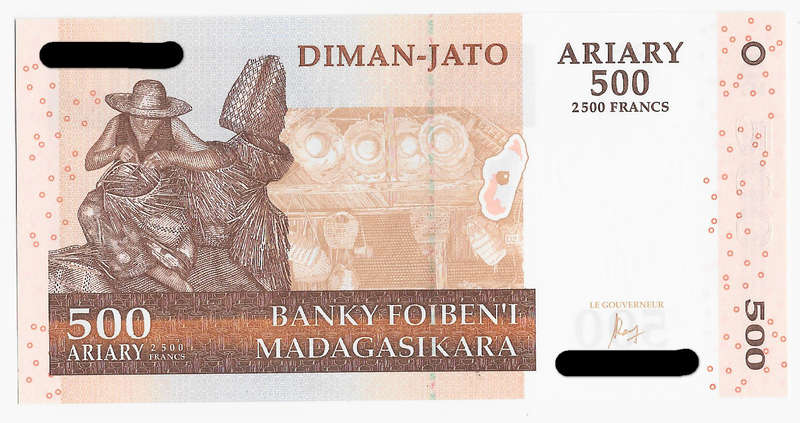 MADAGASCAR BANK - 500 ARIARY BANK NOTE  2004 - UNC CONDITION B