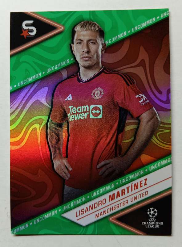 LISANDRO MARTINEZ - TOPPS SCORE C/LEAGUE 2024 Collection - GREEN FOIL TRADING CARD