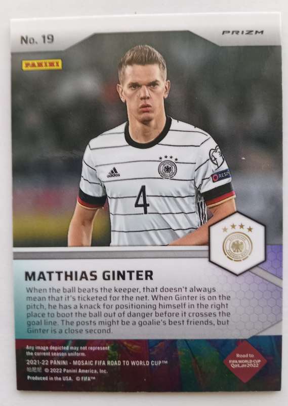 MATHIAS GINTER (Germany) - PANINI MOSAIC R/T World Cup 2022 - PRIZM PITCH MASTERS TRADING CARD 19
