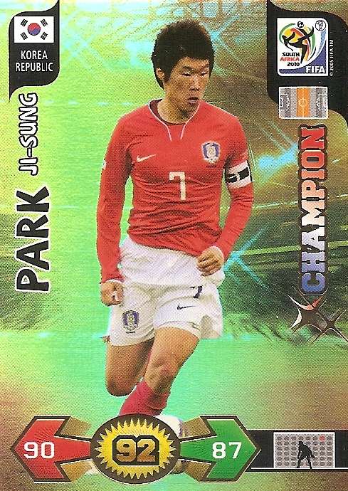 PARK JI SUNG - PANINI FIFA 2010 WORLD CUP COLLECTION -  RARE "GOLD CHAMPION" TRADING CARD