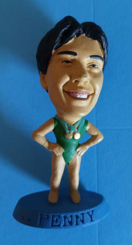 PENNY HEYNS - SHELL HEADLINER FIGURINE - In Excellent Condition