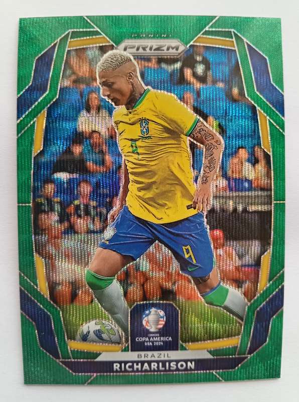 RICHARLISON (Brazil) - PANINI COPA AMERICA PRIZM 2024 - GREEN WAVE TRADING CARD 32