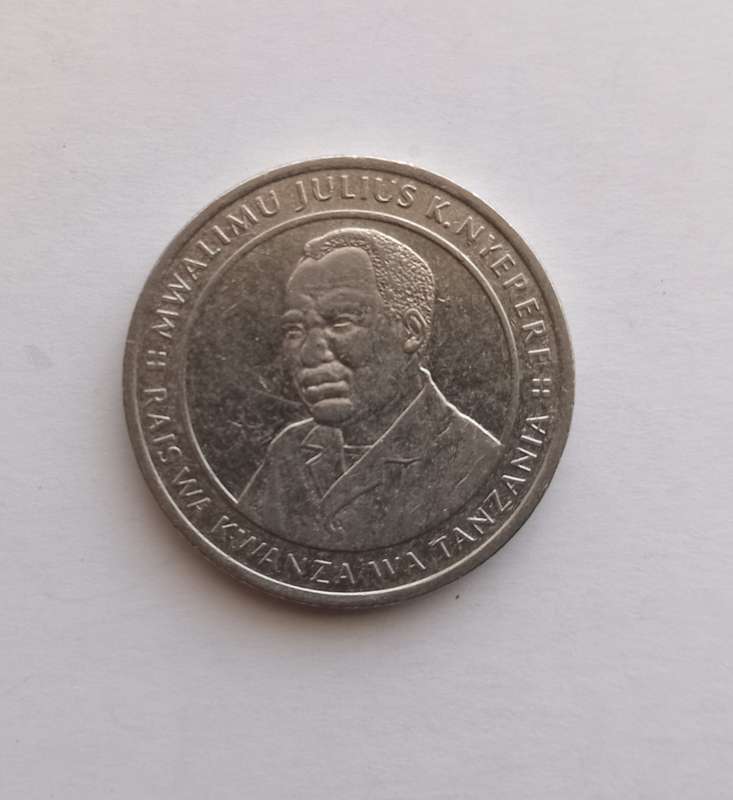 TANZANIA - 10 Shilingi Coin 1990 - Circulated coin