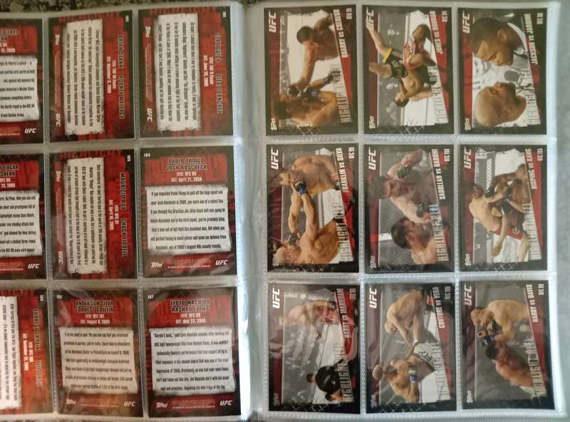 TOPPS UFC 2010 COLLECTION -  COMPLETE 200 TRADING CARD COLLECTION - IN A BINDER