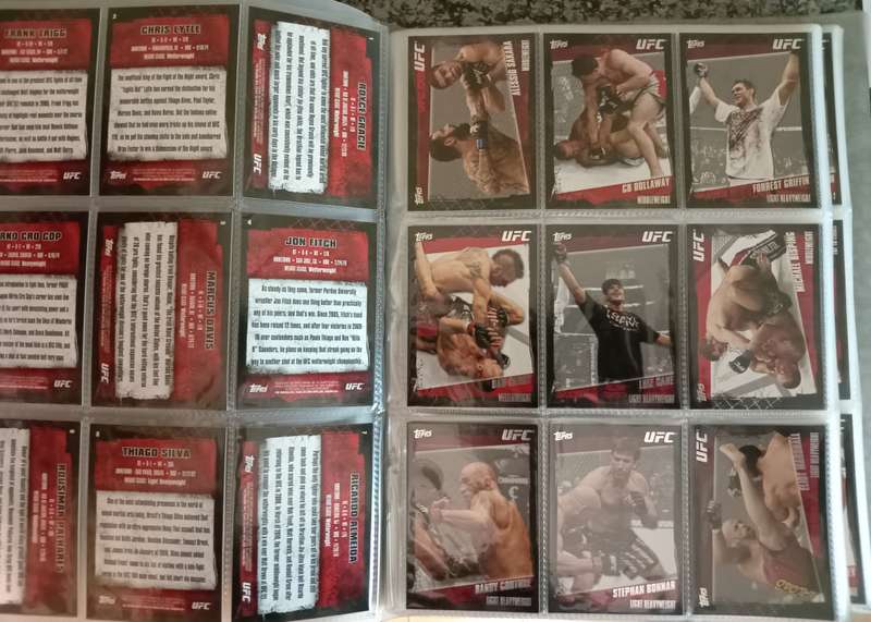 TOPPS UFC 2010 COLLECTION -  COMPLETE 200 TRADING CARD COLLECTION - IN A BINDER