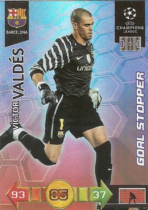 VICTOR VALDES - PANINI `CHAMPIONS LEAGUE` 2010/2011 - FOIL `GOAL STOPPER` TRADING CARD