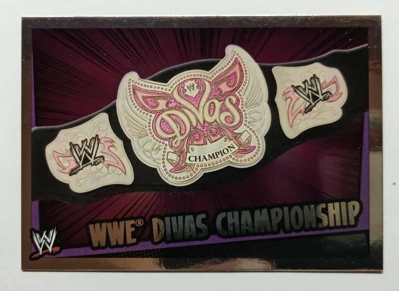WE DIVAS - TOPPS WWE SLAM ATTAX RUMBLE 2012/13 - FOIL `TITLE BELT` TRADING CARD