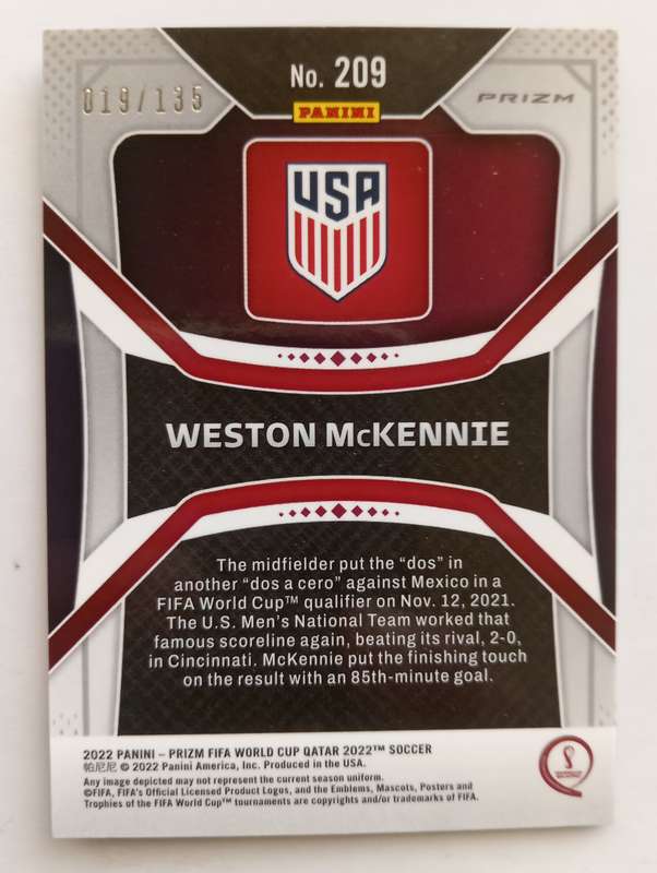WESTON McKENNIE (USA) - PANINI PRIZM FIFA WORLD CUP 2022 - BLUE PRIZM TRADING CARD 19 of 135
