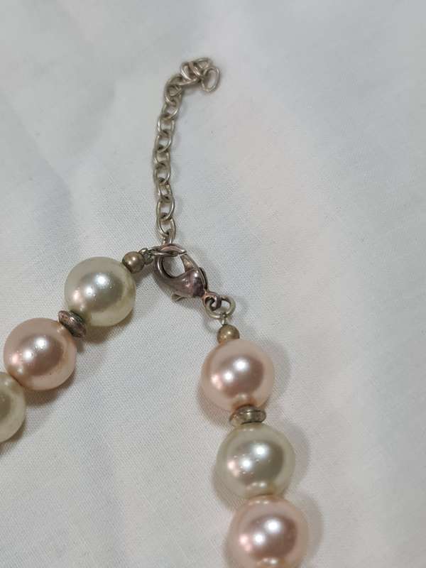 Faux pearl Necklace