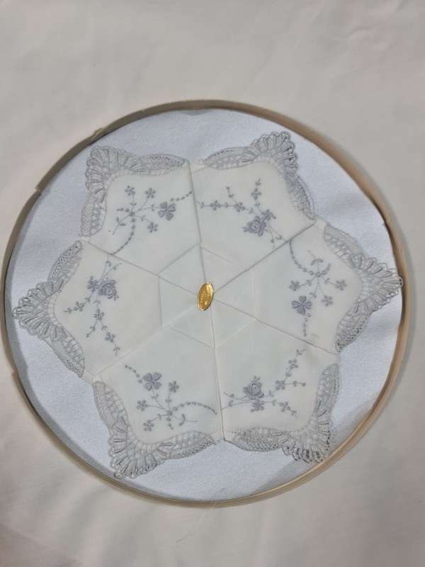 X6 Handkerchiefs Made in Switzerland