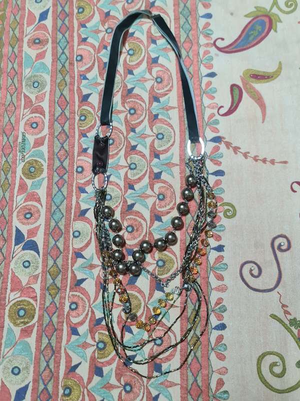 Vintage multi string and velvet necklace