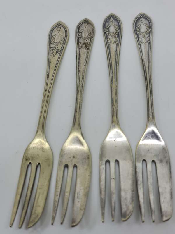 EPNS cake forks