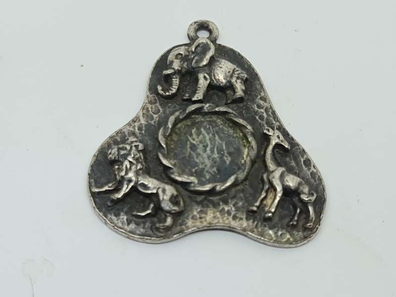 Vintage animal pendant