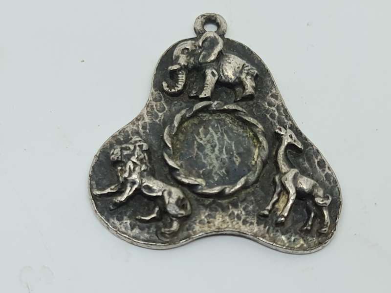 Vintage animal pendant