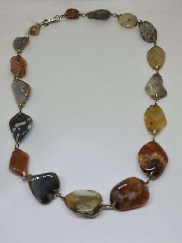 Agate single string necklace(a)