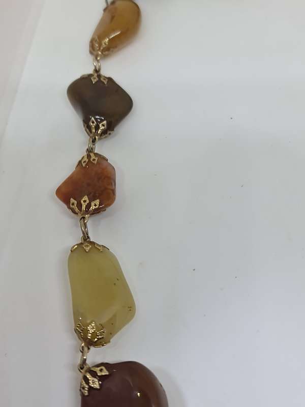 Agate single string necklace