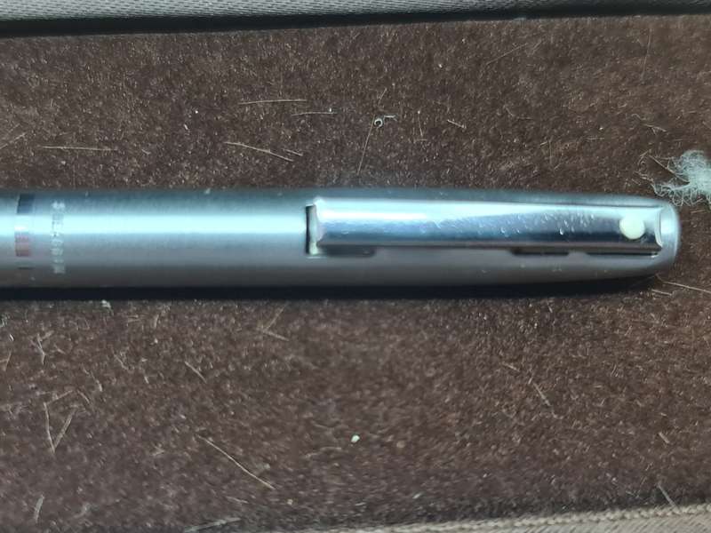 Sheaffer pen in box
