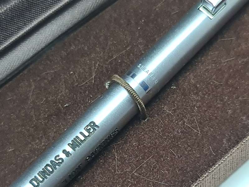 Sheaffer pen in box