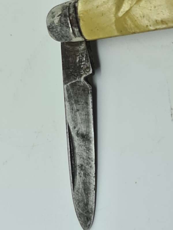 Small Richardson Folding knife