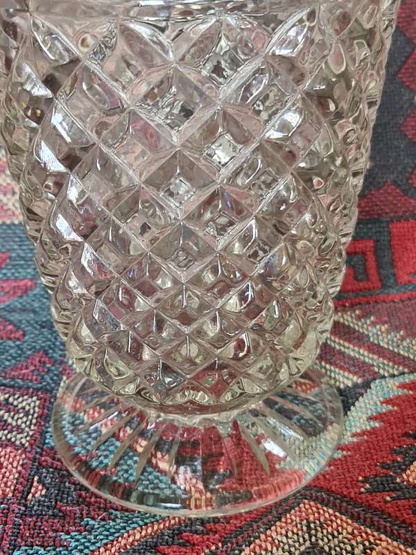 Vintage Anchor Hocking Glass Vase - Wexford Pattern