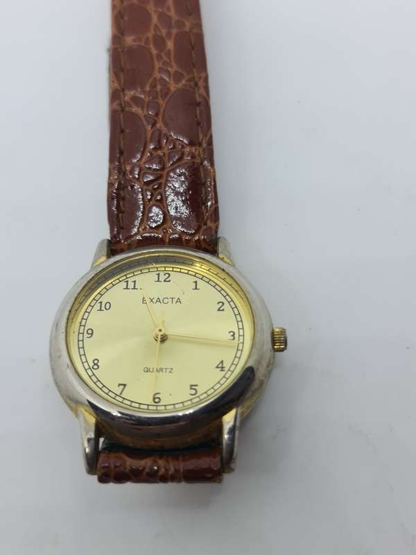 Mens Exacta Quartz watch