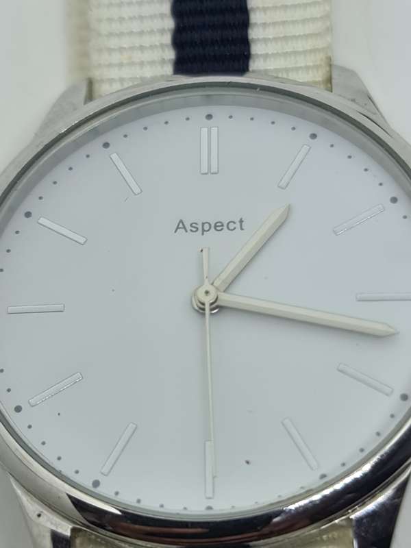 Ladies Aspect Quartz watch
