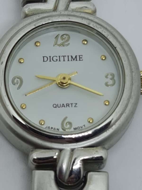 Ladies Digitime Quartz watch