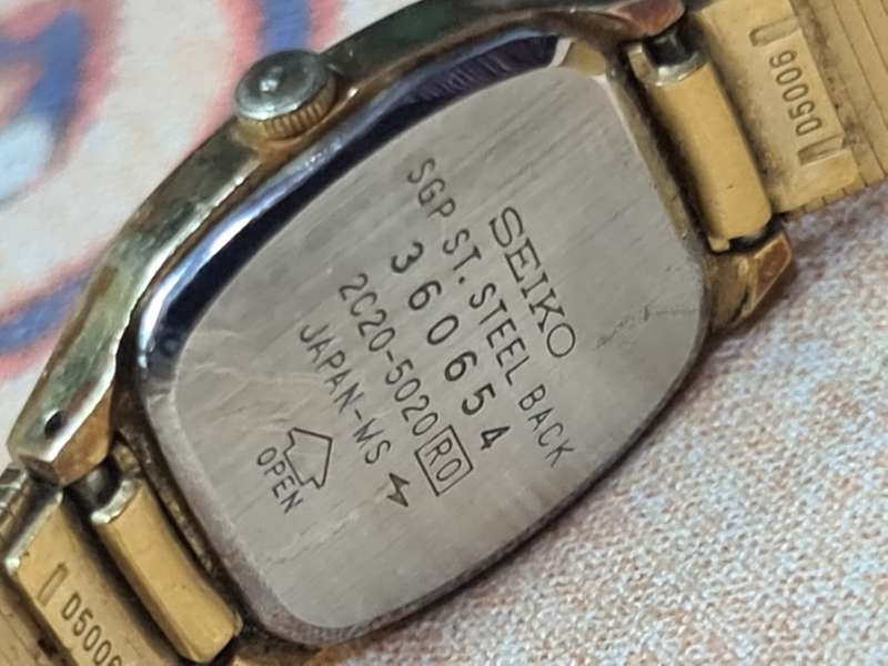 Ladies Seiko Quartz Watch