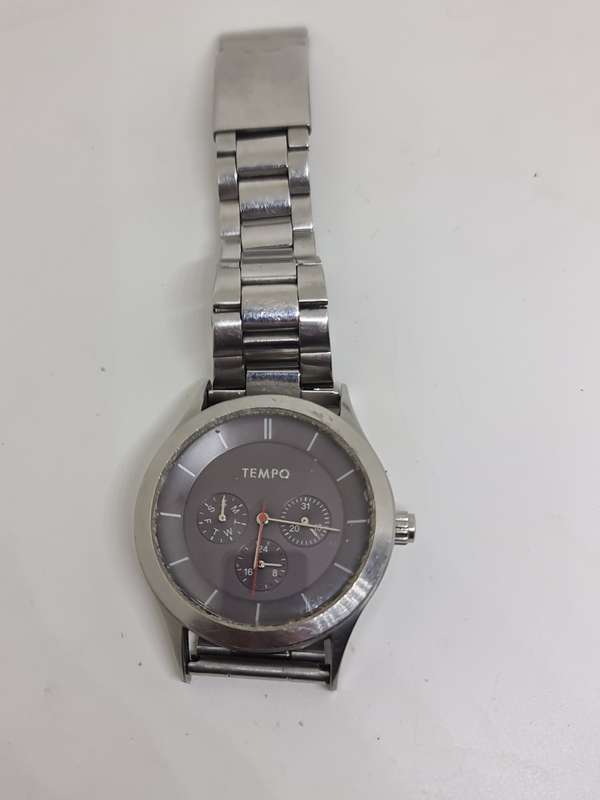 Mens Tempo Quartz Watch
