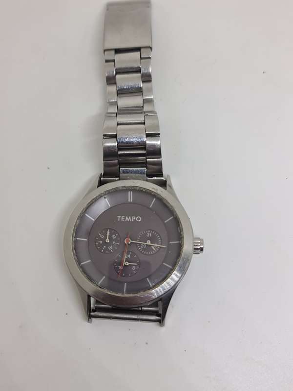 Mens Tempo Quartz Watch