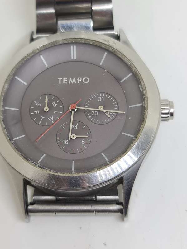 Mens Tempo Quartz Watch
