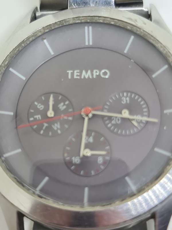 Mens Tempo Quartz Watch