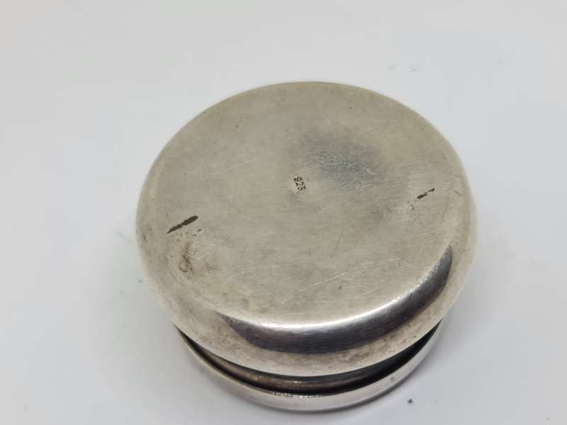 925 Silver pill box