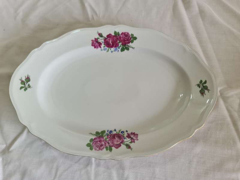 Epiag D.F. Czechoslovakia serving plate