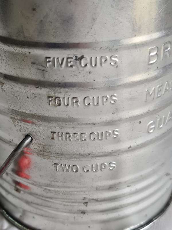 Bromwells measuring-sifter