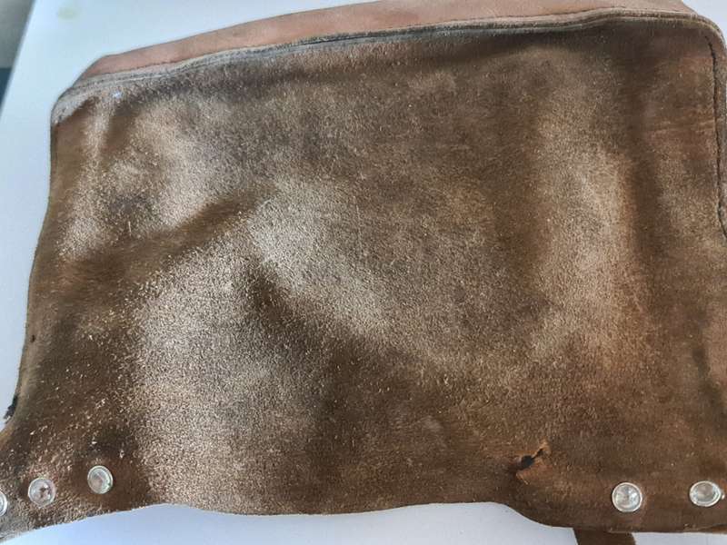 Vintage Leather cabinet maker shoulder bag