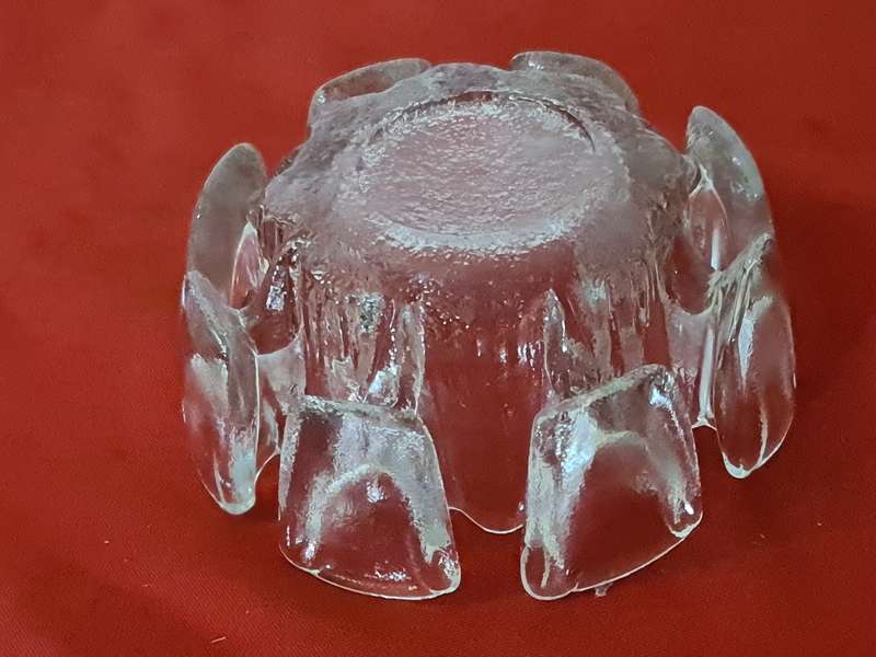 Ice Glass Textured Bowl, Ravenwood Glass Circa 1970