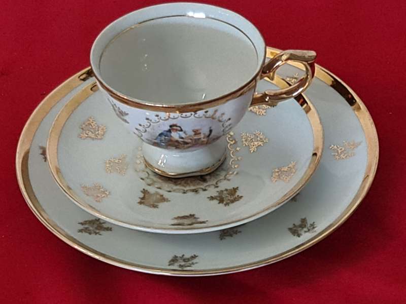 Victorian Style - Trio