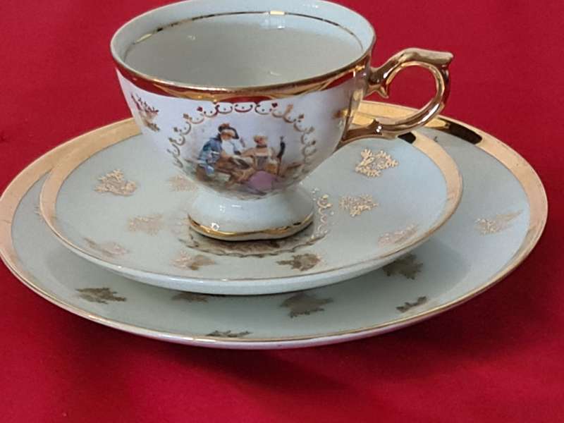 Victorian Style - Trio