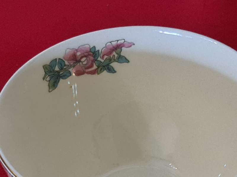New Hall Hanley, Staffordshire England Sugar Bowl (a)
