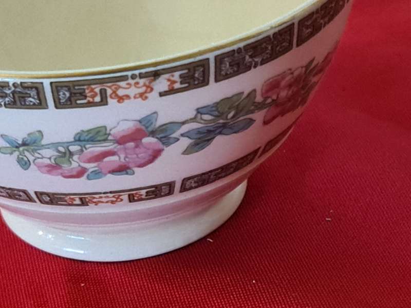 New Hall Hanley, Staffordshire England Sugar Bowl (a)