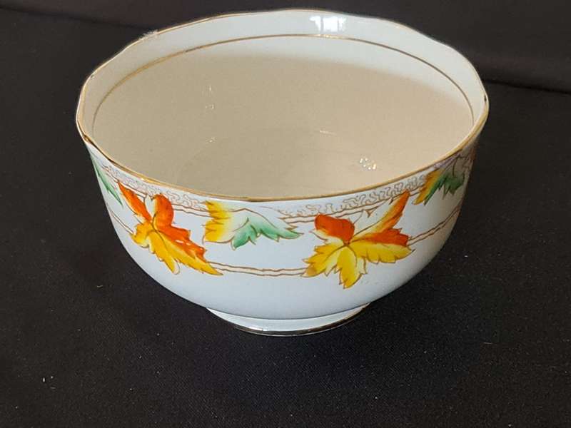 Royal Albert Crown China Maple sugar bowl