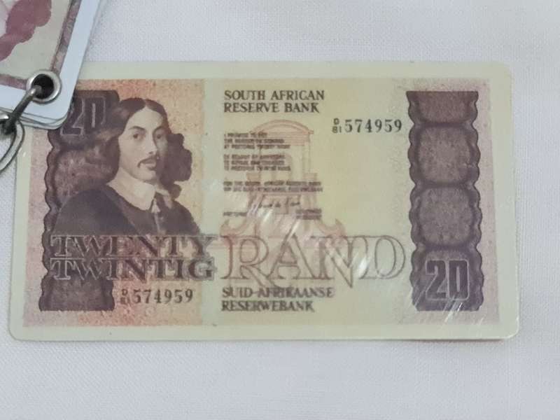 Vintage Keyring of RSA notes