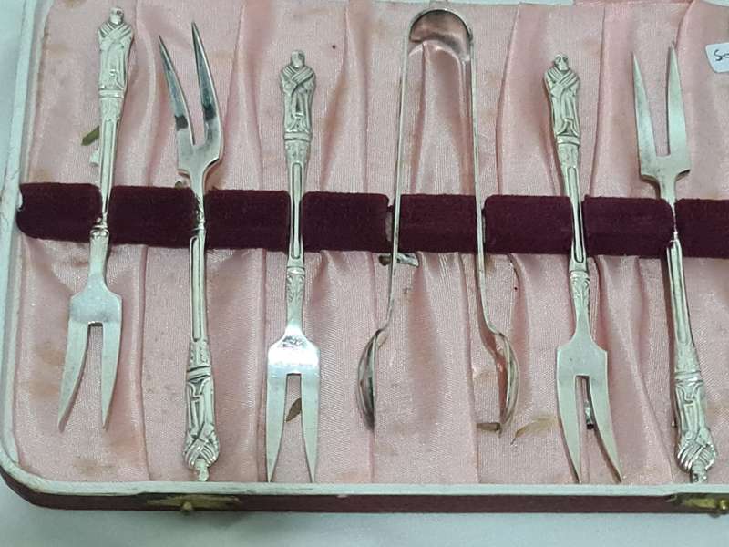 13 Piece Apostle set