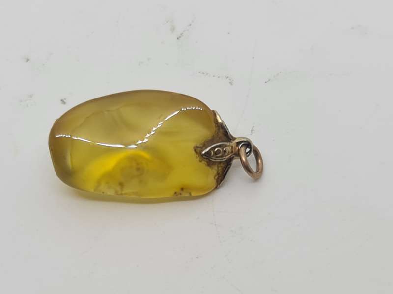 Agate Pendent