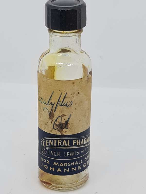 Central Pharmacy, Marshall St Johannesburg Medisyne Bottle