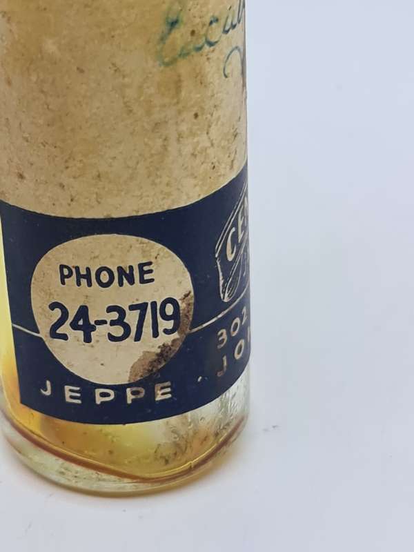 Central Pharmacy, Marshall St Johannesburg Medisyne Bottle
