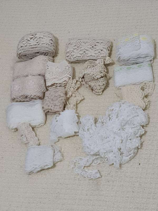 Mixed Vintage lace