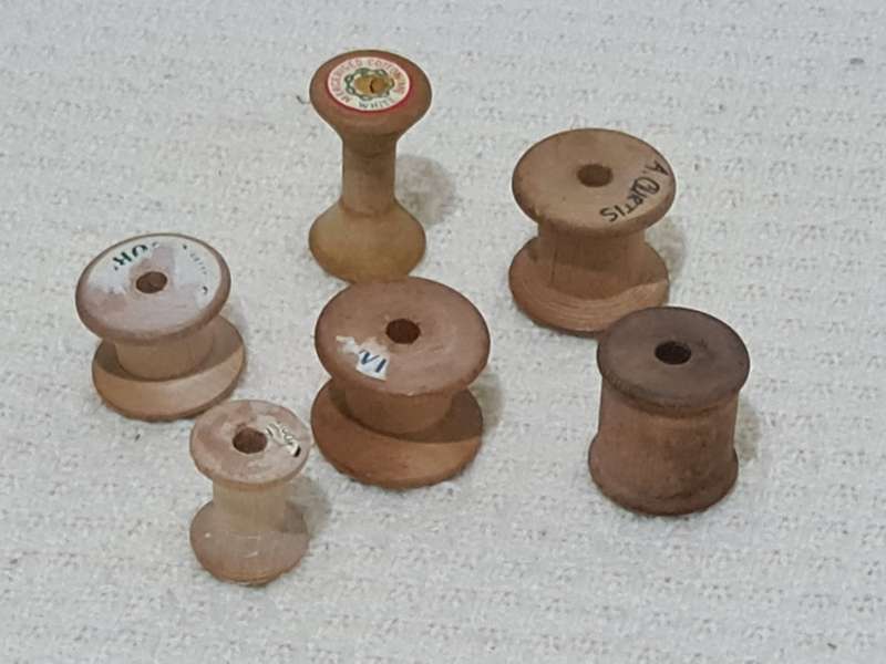 X6 Antique Wooden Bobbins