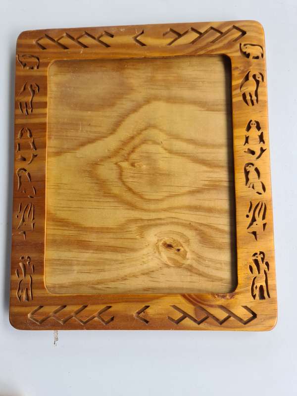 Wooden Photo Frame (b)